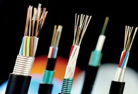 计算机网络传输介质 从电缆到光纤的全面解析